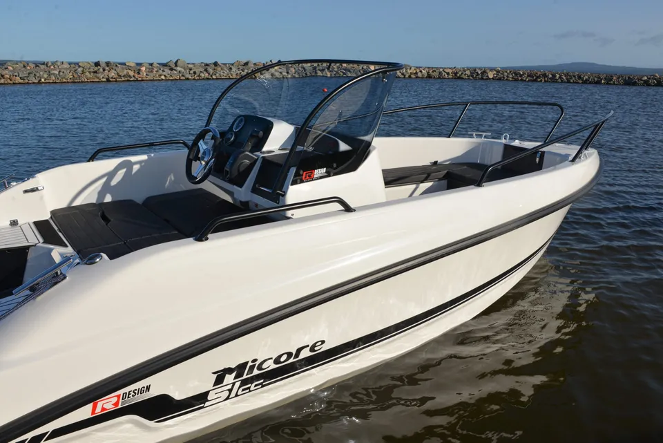 Micore 51 CC båt senterkonsoll 5 meter