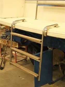 Agder Boat badetrapp 29 Baltic akter 3 trinn vinklet