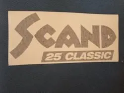 Scand 25 Classic båtlogo sort 37,5x16,5 cm