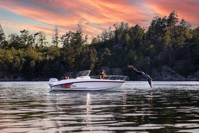 Agder Boat Micore Xw53cc skjærgårdsjeep med sofa