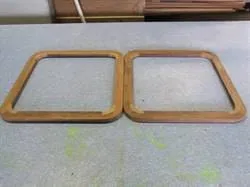 Baltic hardtop lukeramme teak 47x47 cm
