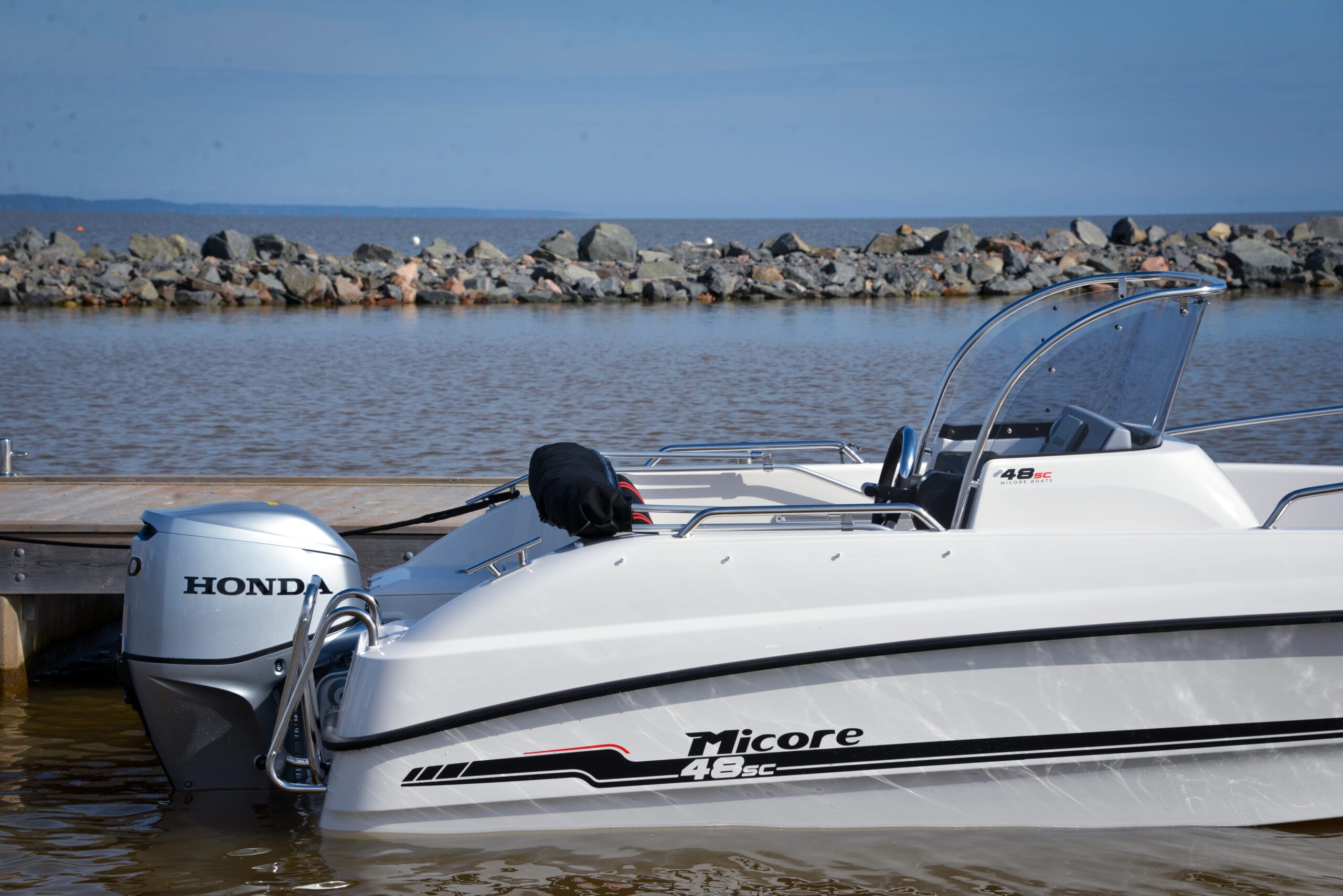Agder Boat Micore 48 SC konsollbåt sidekonsoll V-bunn