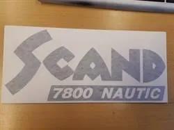 Scand 7800 Nautic logo sort båtdekal per side
