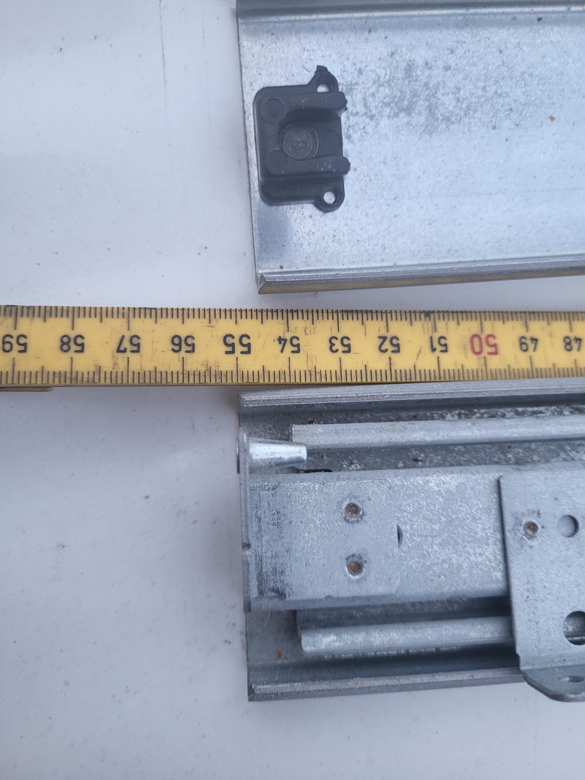 Isotherm 29 Baltic kjøleboksskinner 2 stk